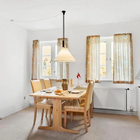Apartamento 1 Bedroom Gorgeous In