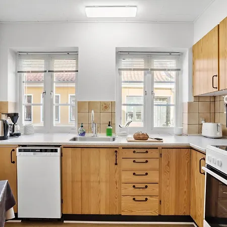 1 Bedroom Gorgeous In Apartamento *