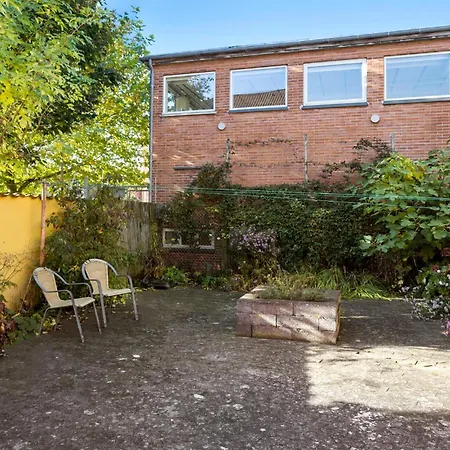 Daire 1 Bedroom Gorgeous In *